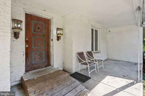 168 Peach St, West Deptford, NJ 08093-2258