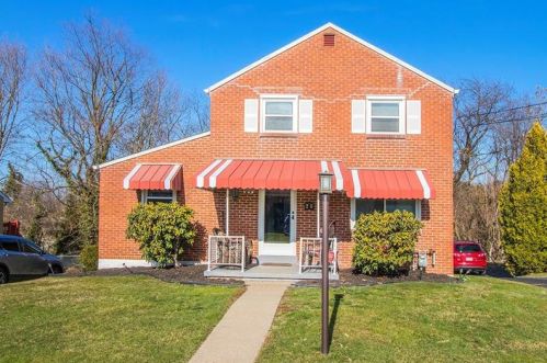 28 Andrews Ave, Jeannette, PA 15644-3114