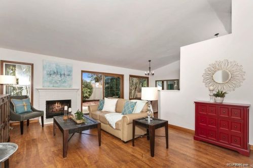 912 Concord Ct, Vista, CA 92081-8924