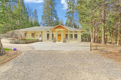 14200 Frederick Way, Grass Valley, CA 95945-7917