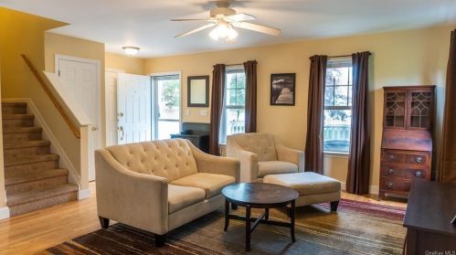 39 Bush Creek Ln, Poughquag NY  12570-5557 exterior