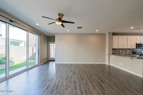 4290 Toledo St, Gilbert AZ  85295 exterior