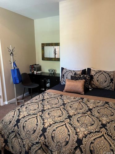 29279 Gateway Dr, Lake Elsinore CA  92530-7276 exterior