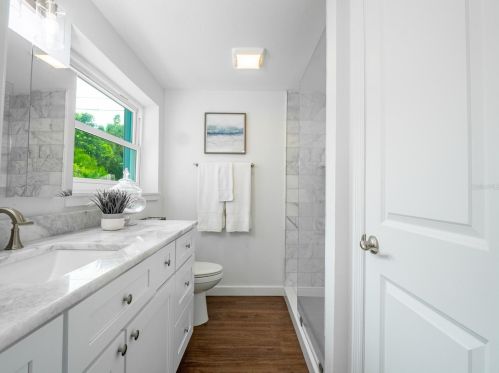 3201 Maritana Dr, Saint Petersburg FL  33706-4036 exterior