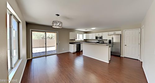 4154 Wading Pond Dr, Tucson, AZ 85712-6628
