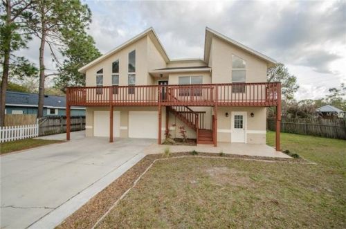 602 Clarendon St, Oldsmar, FL 34677-3815