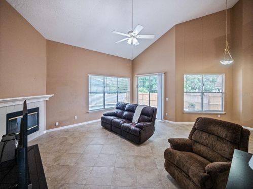 7217 Jaffery Ct, Orlando FL  32835-6158 exterior