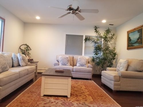 1301 Lowell Ave, New Hyde Park NY  11040-4246 exterior