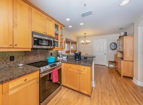 8313 Lightfoot Dr, Nokomis FL  34275-3211 exterior