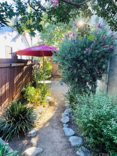 3606 Falcon Ave, Long Beach CA 90805-3648 exterior