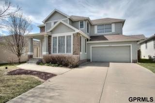 9802 27th Ave, Bellevue, NE 68123-4415