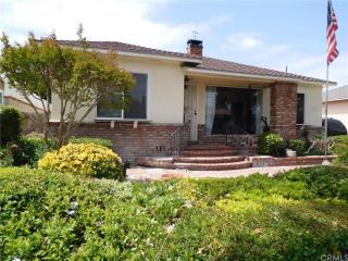 5411 Ocana Ave, Lakewood, CA 90713-1517