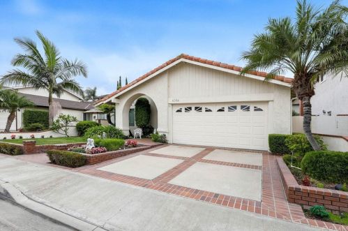 4364 Elder Ave, Seal Beach, CA 90740-2956