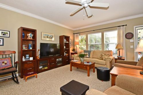 1021 Nash Dr, Kissimmee FL 34747-4310 exterior