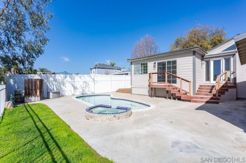 6506 Comly St, San Diego CA 92111-5401 exterior