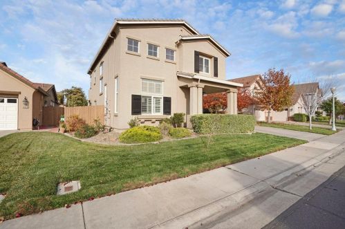 2507 Neutra Way, Elk Grove, CA 95758-7482