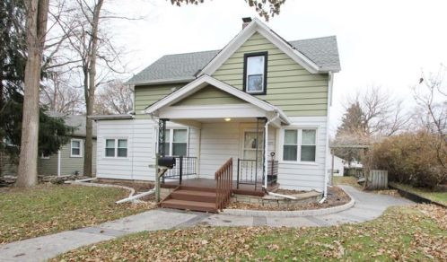 144 Newhall Ave, Waukesha, WI 53186-6238