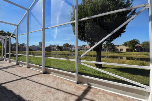 7181 Foxworth Ct, Boynton Beach FL  33437-6455 exterior