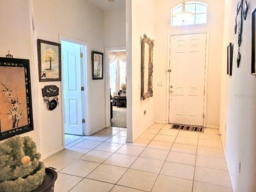 37018 Highland Bluff Cir, Dade City, FL 33523-3201
