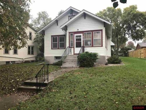210 Franklin St, Searles MN  56073-1825 exterior