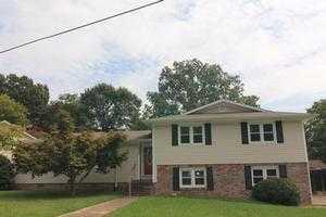 2035 Carraway Ln, Birmingham, AL 35235-1913