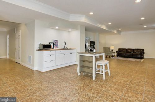 12760 Beebe Ct, Lovettsville VA  20180-2778 exterior