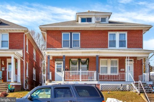 214 Wise Ave, Red Lion, PA 17356-2207