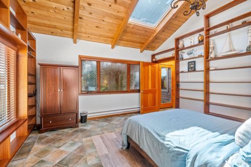 45465 Caspar Dr, Mendocino CA  95460-9727 exterior