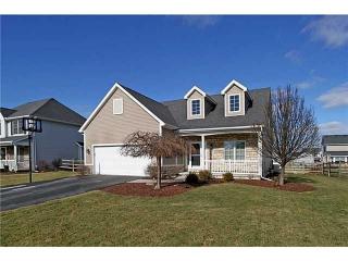 1889 Horseshoe Bend Dr, Perrysburg, OH 43551-6923