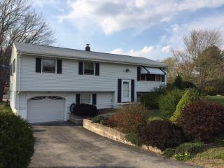 495 Chesterfield Rd, Chesterfield, CT 06370-1803
