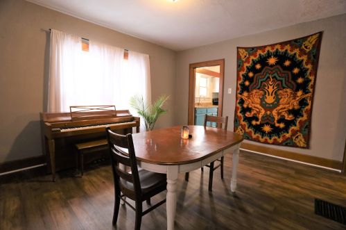 30 Eastern Ave, Covington KY 41018-1922 exterior