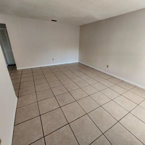 948 Louisiana Ave, Sebastian FL  32958-4191 exterior