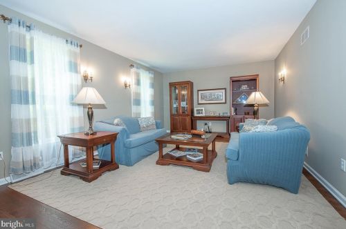 10 Running Brook Rd, Glen Mills PA  19342-1217 exterior