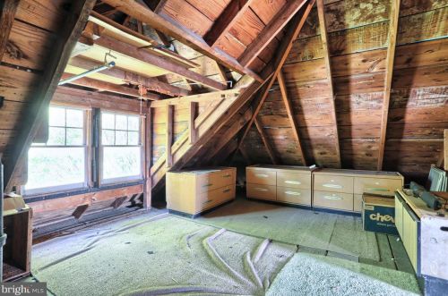 126 Cedar St, Carlisle PA  17013-2201 exterior