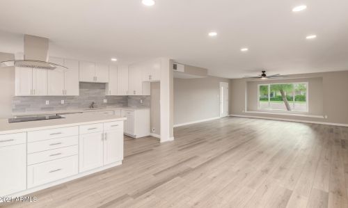 2511 86th St, Scottsdale AZ  85257-2416 exterior