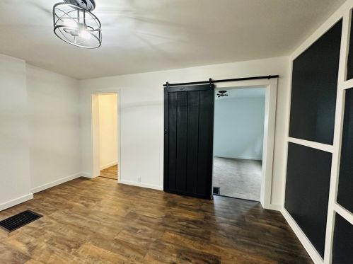 1615 5th Ave, Beaver Falls PA  15010-4028 exterior