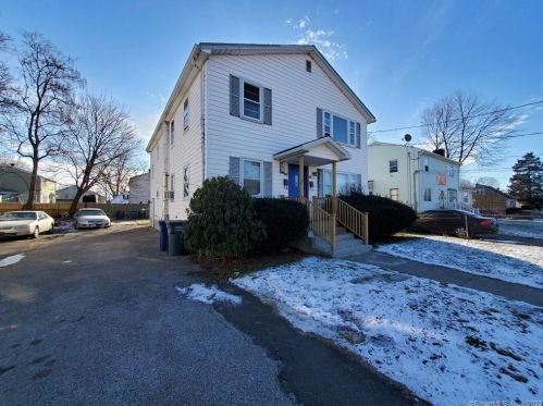 147 Trumbull Ave, Bridgeport, CT 06606-1532