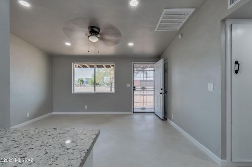 4326 Calle Aurora, Tucson, AZ 85711-6330