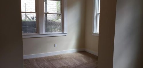 913 Berkshire Ave, Pittsburgh PA  15226-2136 exterior