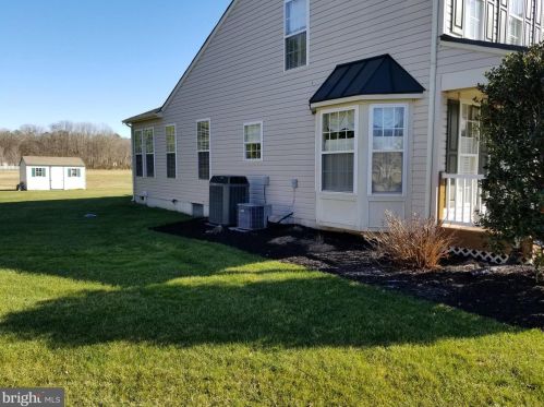 5 Applewood Ln, Lewes, DE 19958-9472