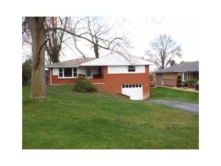 228 Linda Dr, Greensburg, PA 15601-4527