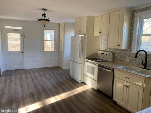 1124 Dormantown Rd, Mc Clure, PA 17841-8851