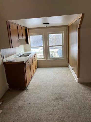 1705 Highland Ave, New Castle PA  16105-7609 exterior