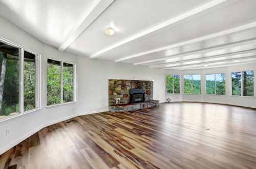 11938 Brookview Dr, Grass Valley, CA 95945-9655