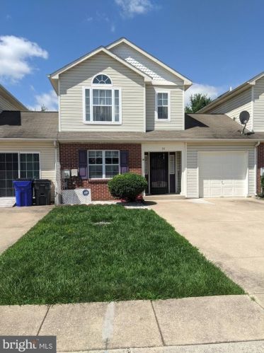 26 Paxton Ln, Bear DE  19701-1295 exterior