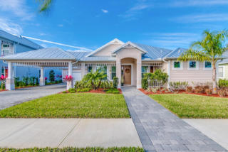 1392 Vestavia Cir, Melbourne, FL 32940-1495