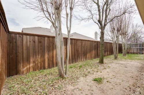 4705 Heron Pond Ln, Denton TX  76208-6809 exterior