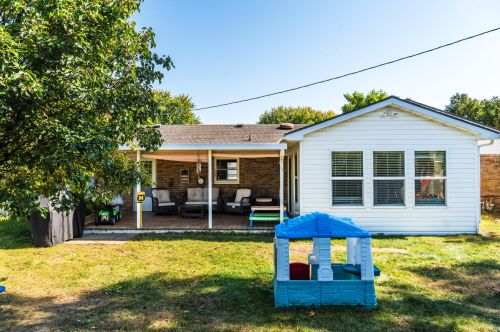211 Smith St, New Carlisle OH  45344-1741 exterior