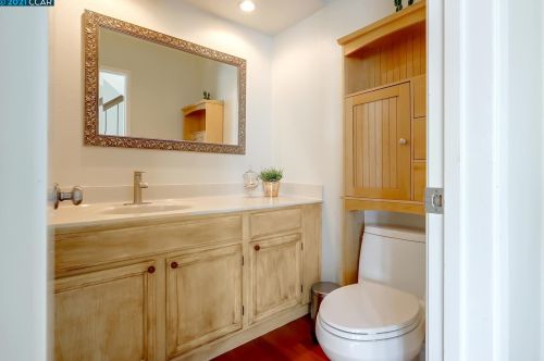 4330 Fairlands Dr, Pleasanton CA  94588-3428 exterior