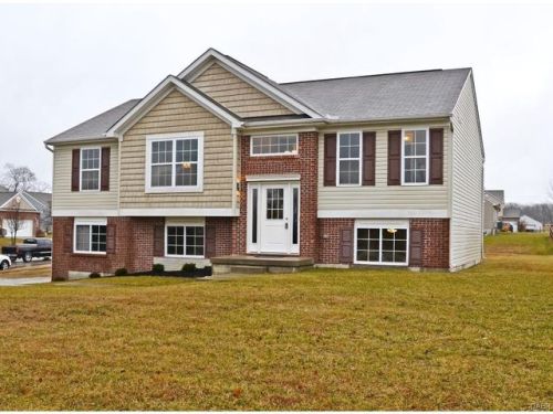 1 Ascot Glen Dr, Franklin, OH 45005-5077